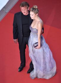 La figlia di Sean Penn gli ruba la scena a Cannes 7