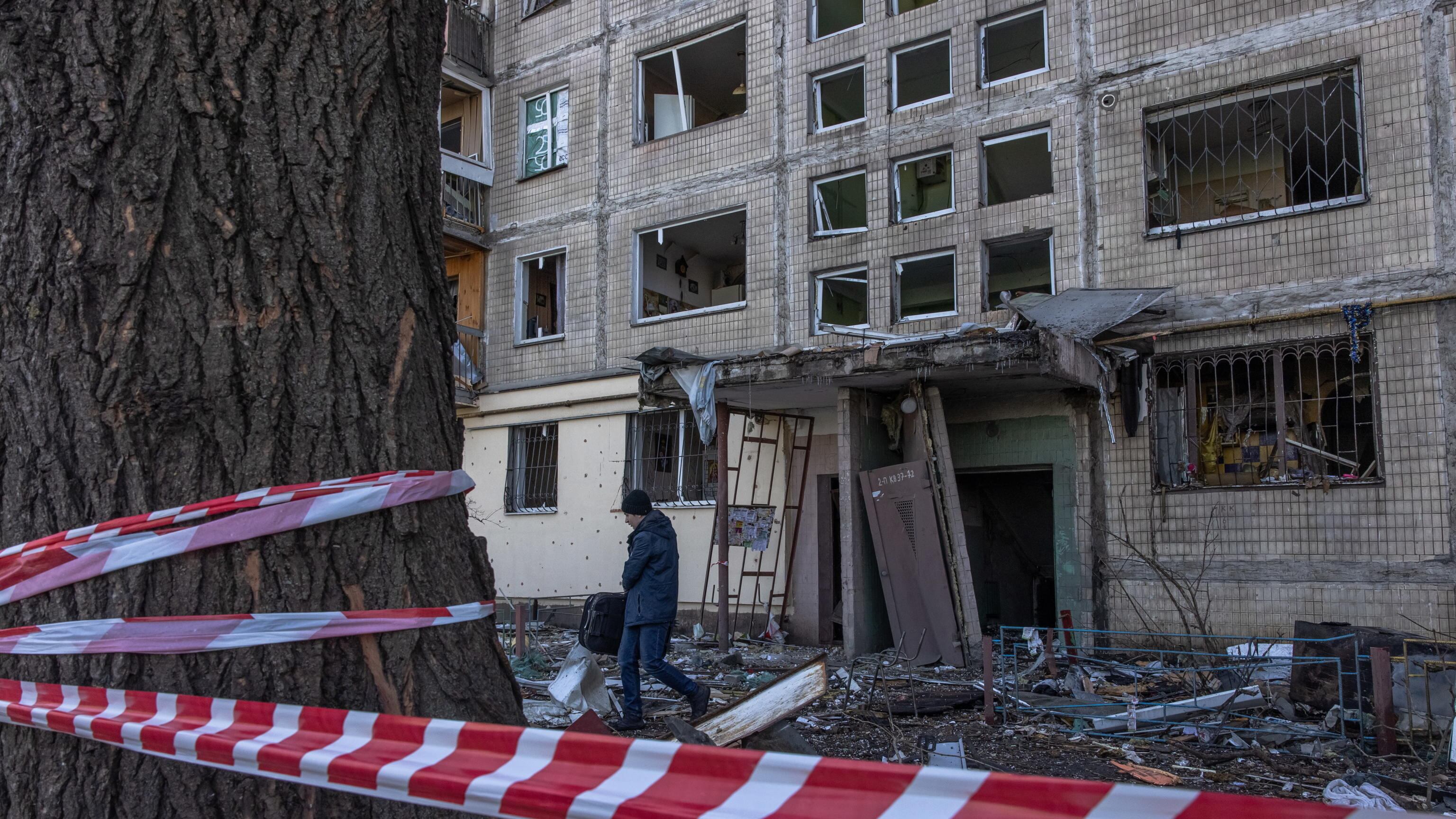 Notte di fuoco a Kiev: pioggia di bombe sul centro della capitale