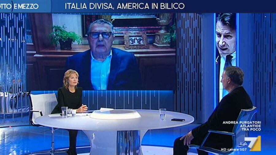Gaffe (fuorionda) di Carlo De Benedetti a Otto e Mezzo: "No, che romp.....i"