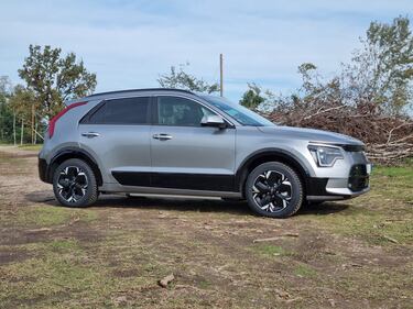 Kia Niro EV 2024: guarda la gallery del crossover elettrico. Tanta autonomia e spazio a bordo 4