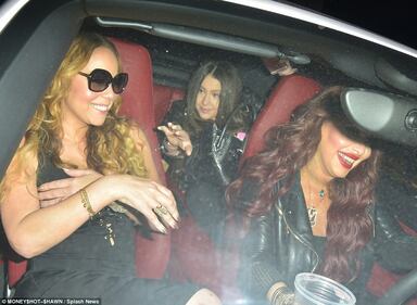 Mariah Carey a seno scoperto 2