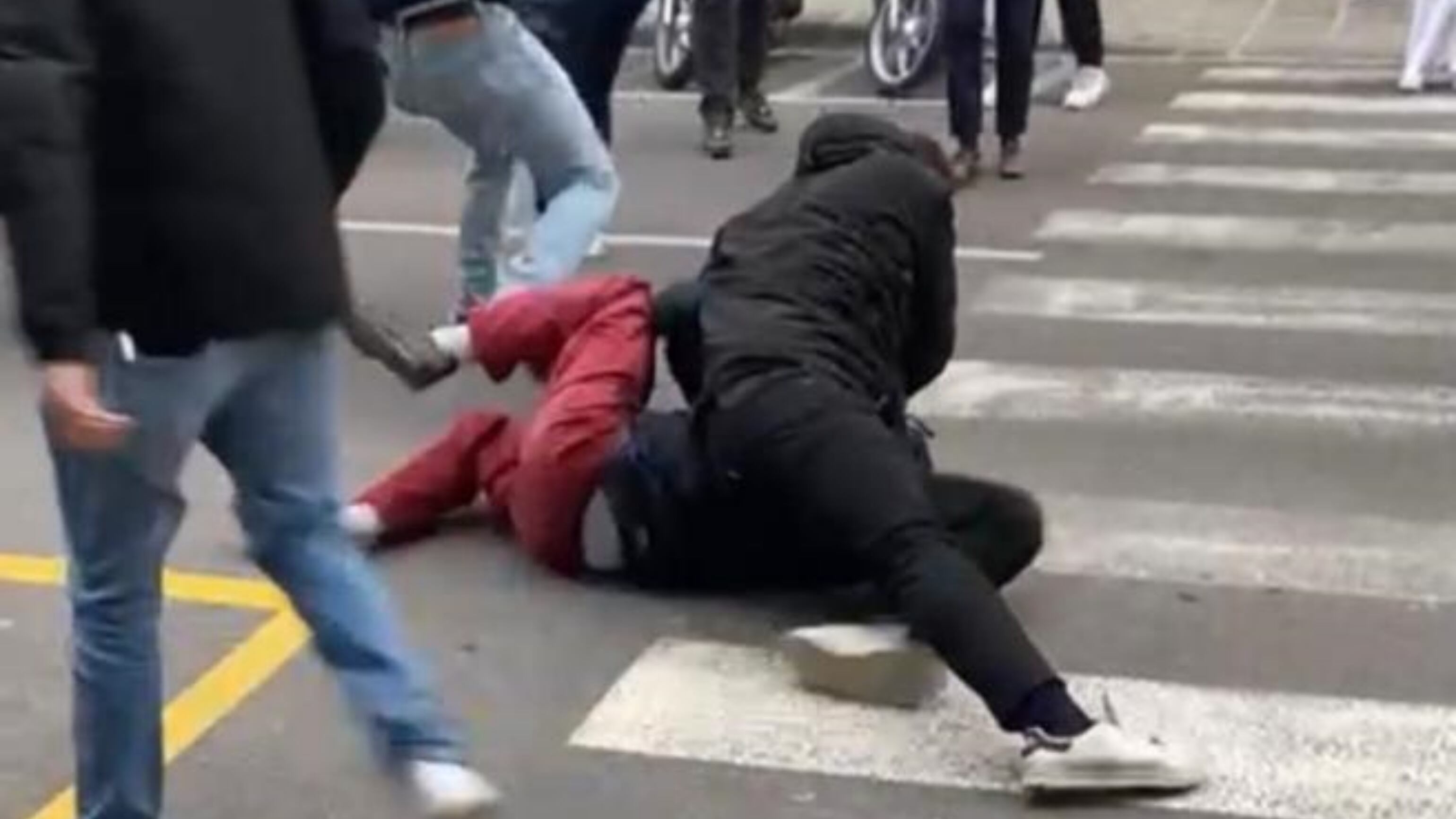 "Il fascismo è nato così...". La retorica che piace solo a sinistra