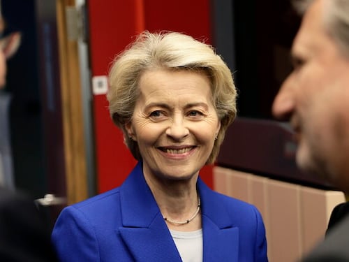 Von der Leyen: "Con Draghi abbiamo discusso dell'agenda per la competitività, l'Ue fa sul serio"