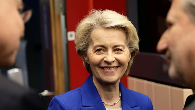 Von der Leyen: "Con Draghi abbiamo discusso dell'agenda per la competitività, l'Ue fa sul serio"