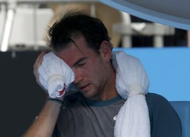 Ondata di afa agli Australian open: malori tra il pubblico ma il tennis non si ferma 7