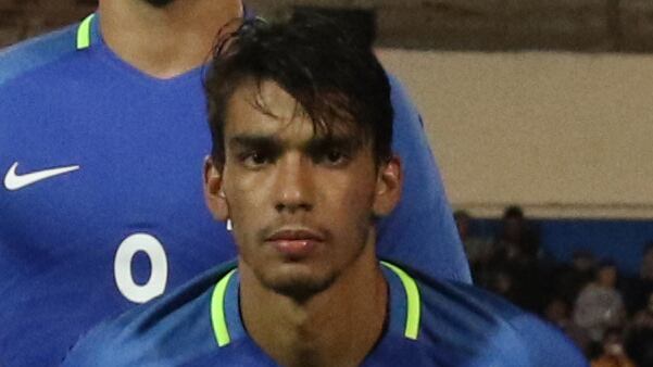 Il Milan piazza il colpo di mercato: preso Paquetà, Psg-Barça beffati