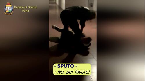 Fermata banda di spacciatori, le immagini dei pestaggi 1