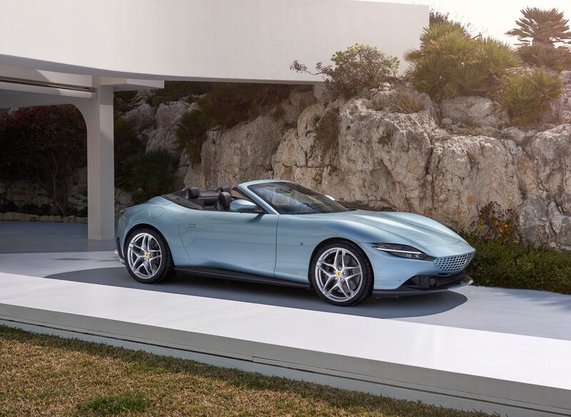 Ferrari Roma Spider