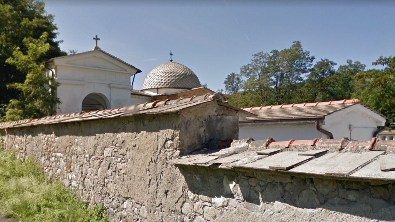 Salma smarrita al cimitero, la famiglia del defunto denuncia il Comune