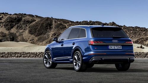 Nuova Audi Q7 2024, guarda tutte le foto 18