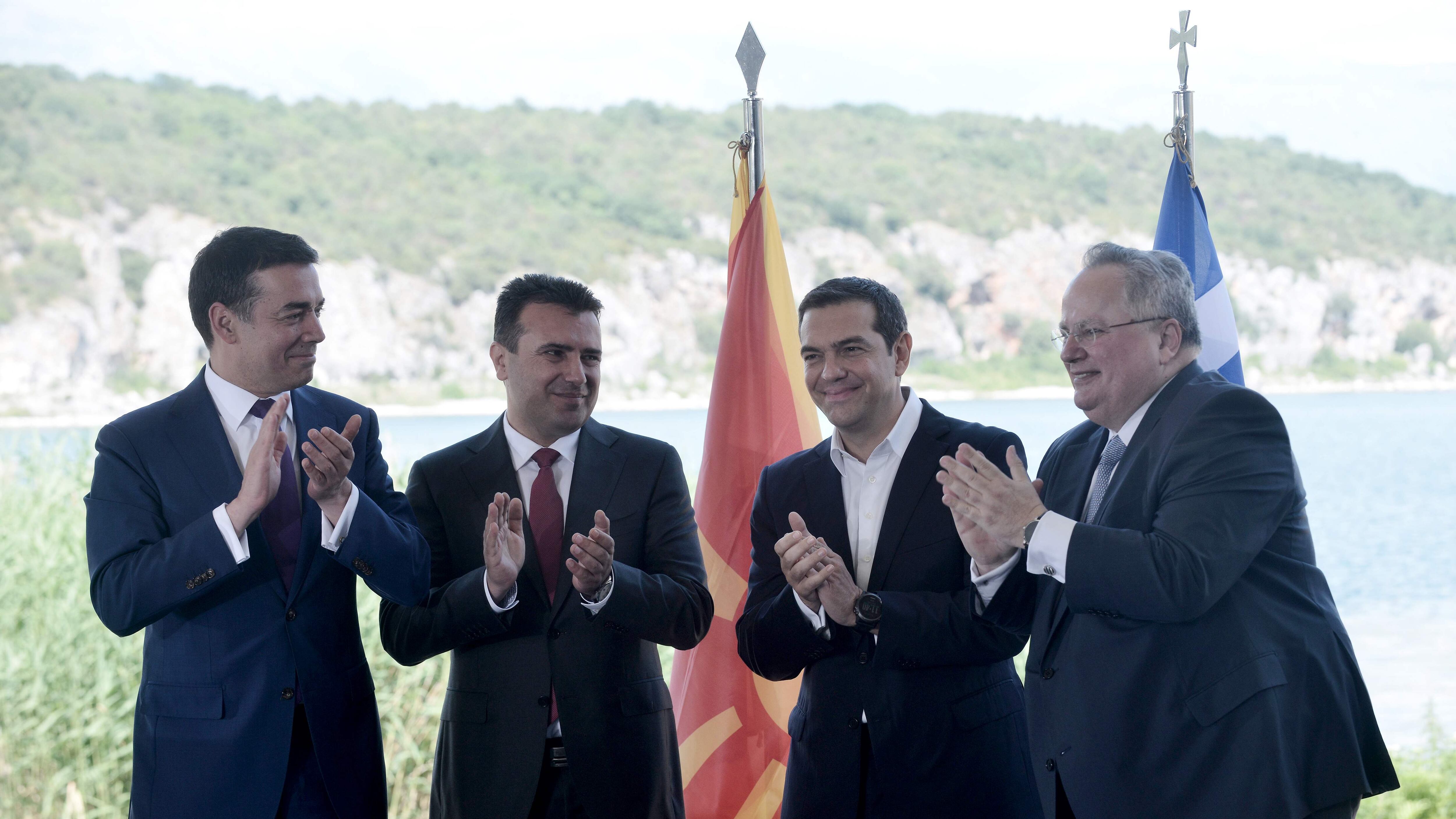 L'accordo in Macedonia manda in crisi il governo greco