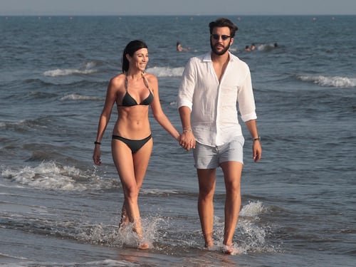 Federica Torti e Federico Balocco, divertimento a Forte dei Marmi