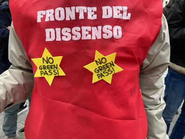 Manifestazioni no vax nel Giorno della memoria 5