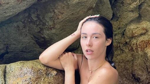 "Sesso? Gli uomini non sanno...". Scoppia la polemica su Aurora Ramazzotti