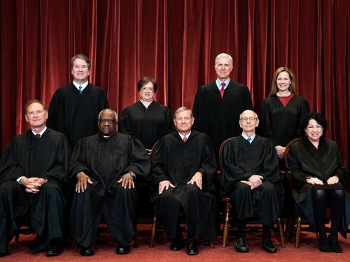 Ecco chi sono i giudici che hanno stoppato l'aborto in America