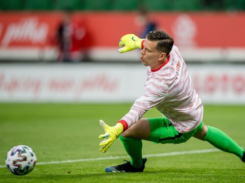 Szczesny gela Donnarumma con 3 parole