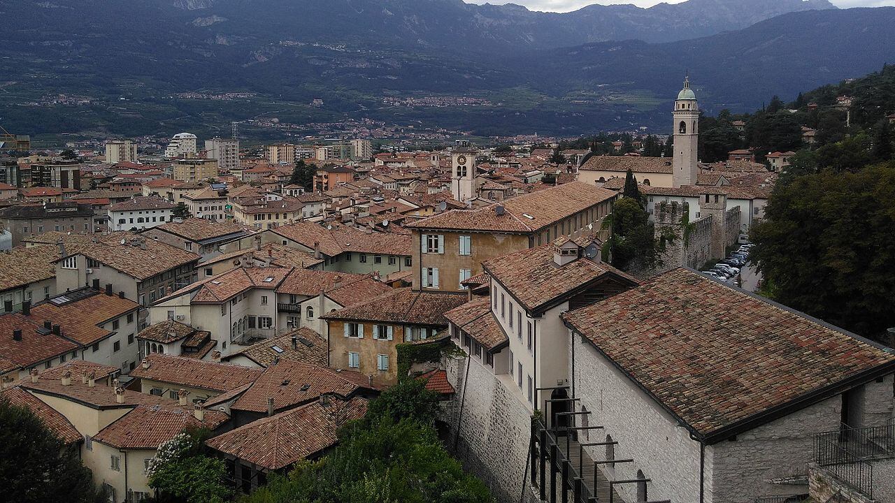 Lascia 5 milioni di euro alla badante: la denuncia dei nipoti dell'erede del podestà di Rovereto