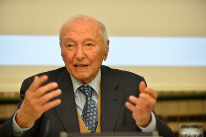 Piero Angela, il divulgatore scientifico Rai per eccellenza 4
