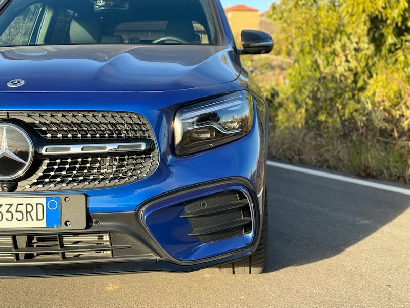 Mercedes GLB 2024: guarda la gallery del suv tedesco premium 5