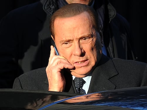 Caro benzina, il Cav: "Intervenga l'Ue sulle accise"