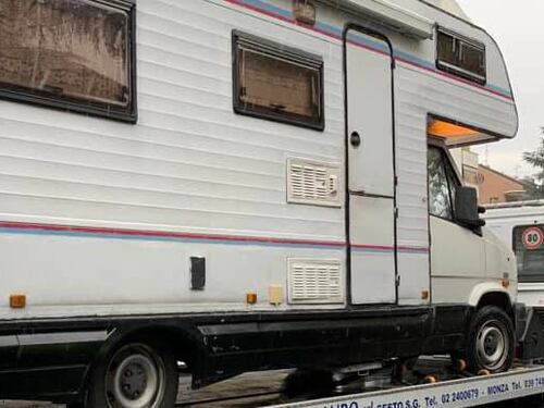 La scure sui camper rom: sanzioni e rimozioni