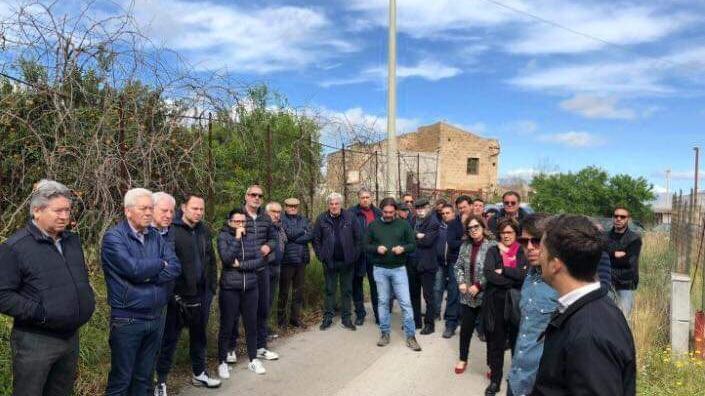 Residenti contro il trasferimento dei rom. Monta la protesta a Palermo