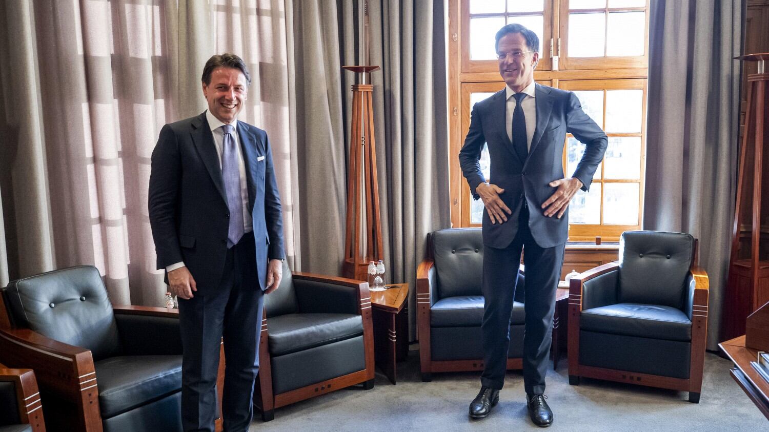 Conte a tavola col falco. La cena "indigesta" in Olanda