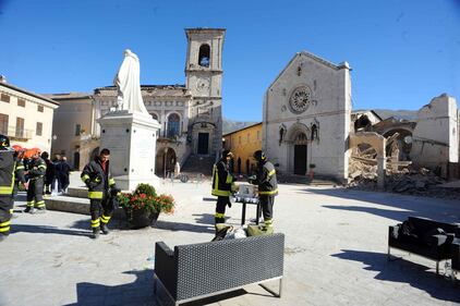 Norcia in macerie 11