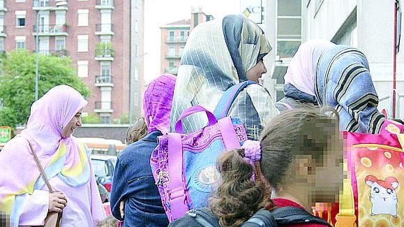 Arabo e programmi egiziani nella scuola di via Baroni