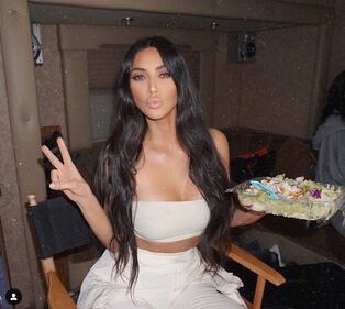 Kim Kardashian, hot in rosa su Instagram 2