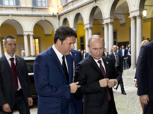Tra Putin e Poroshenko "accordo in tre punti". Ma la Germania è fredda