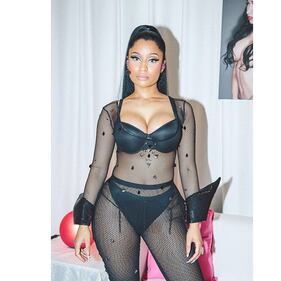 Nicki Minaj: immagini sexy dal tour su Instagram 8