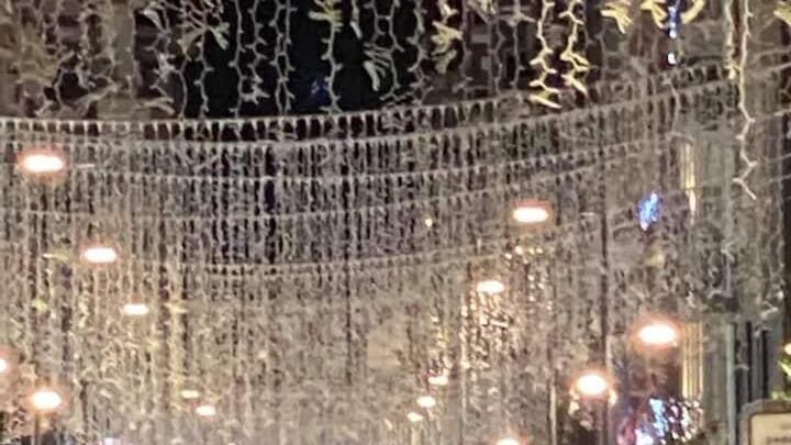 Questa foto scatena la bufera. E spunta il rischio blocco totale