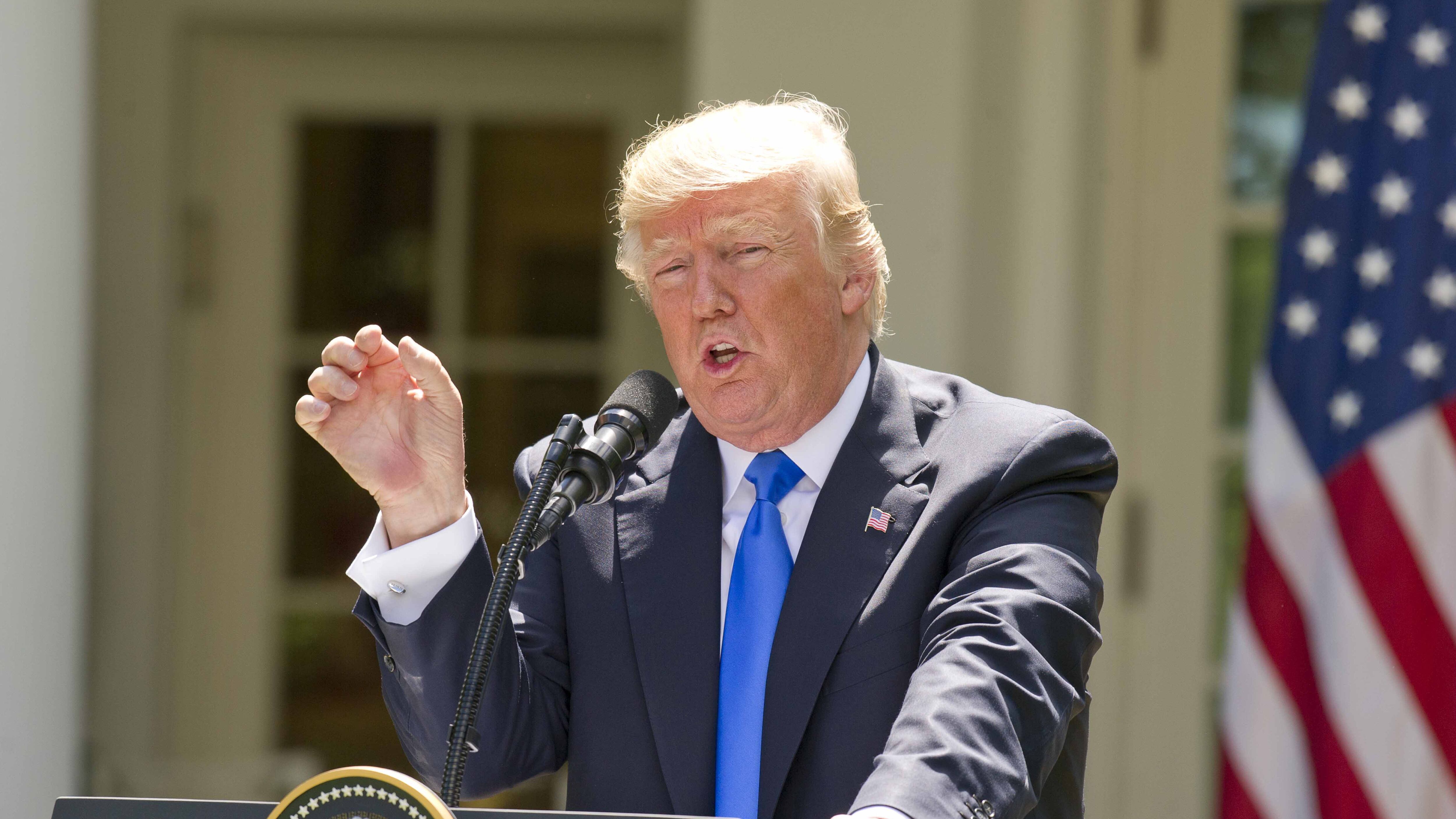Guaio per Trump: Maryland e DC lo citano per conflitto di interessi