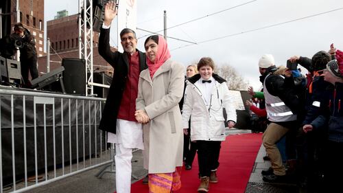 Malala e Kailash Satyarthi ritirano il Nobel per la pace 1