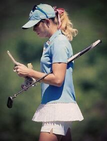 Golfiste sexy: le più belle tra le buche 11