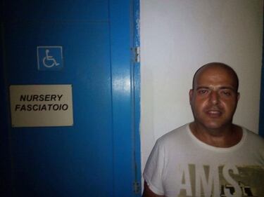 Andrea, nuovo "schiavo" italiano: "Lavoro in una topaia" 10
