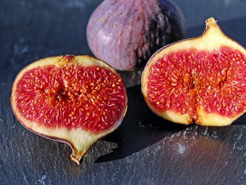 Fichi, 5 buoni motivi per mangiarli d’estate