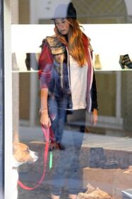 Melissa Satta, sexy e in piena forma per Tiki Taka 9