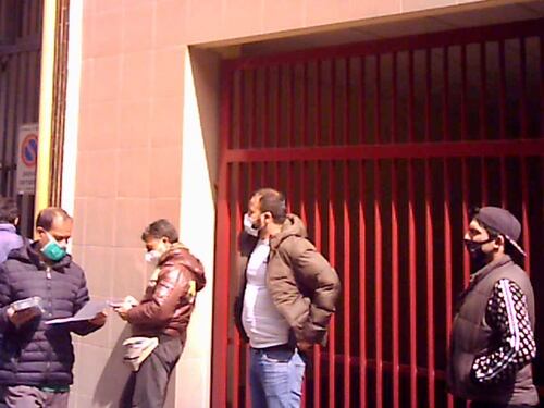 Milano nella "gabbia rossa". Ma gli islamici se ne fregano