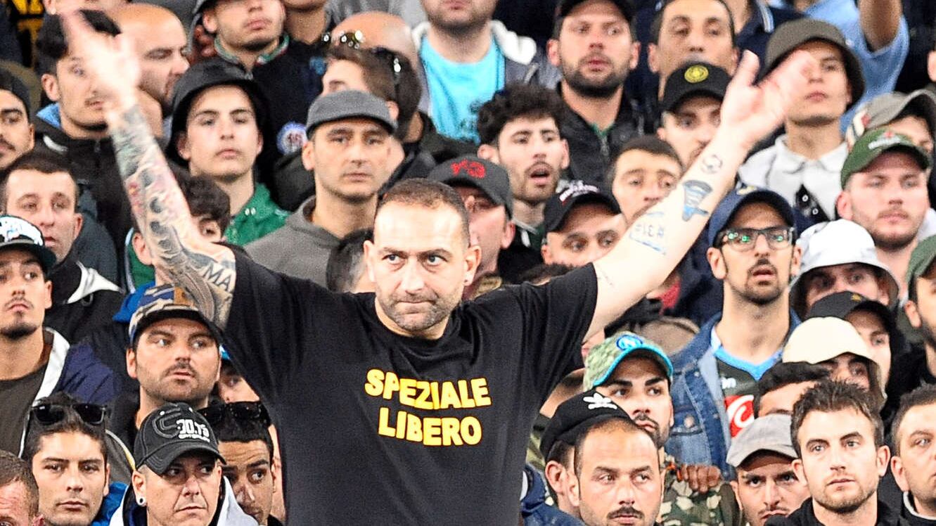 Coppa Italia, scoppia la polemica su Genny'a carogna. Il fischio d'inizio deciso dal figlio di un camorrista