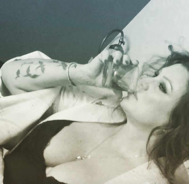 Serena Grandi sexy ieri e oggi 6