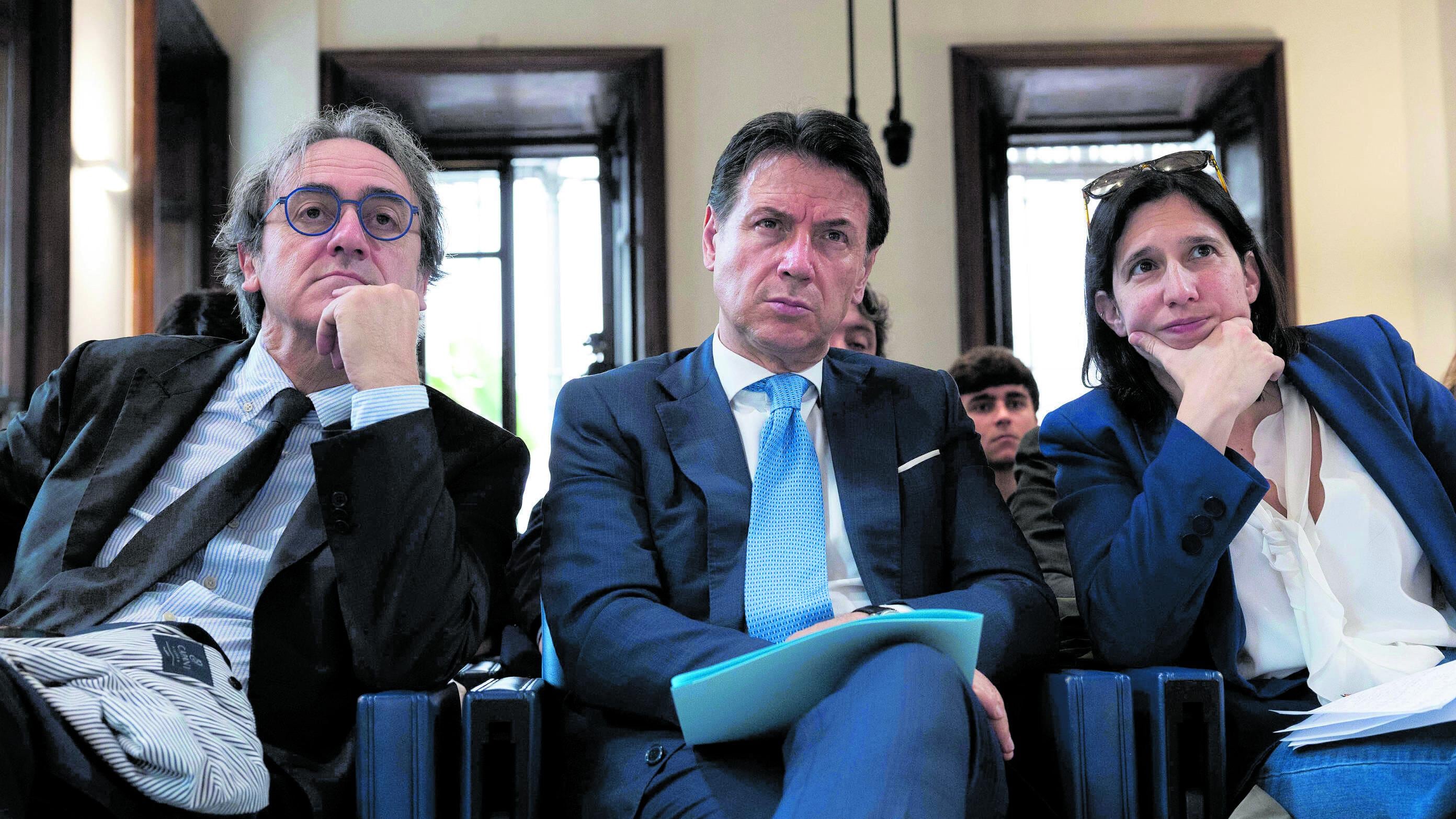 Il campo largo si sconfigge da solo: piazza a rischio per timore del flop