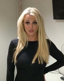 Britney Spears sexy al mare 5