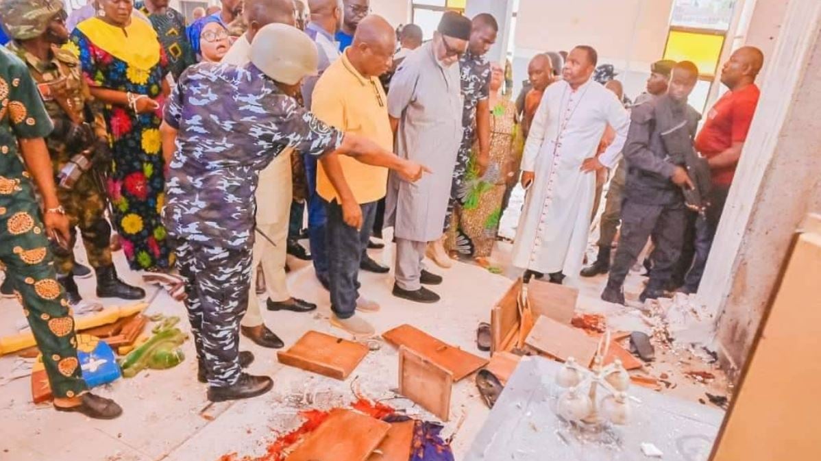 "Vogliono imporre l'oscurantismo". Chi c'è dietro la strage dei cristiani in Nigeria