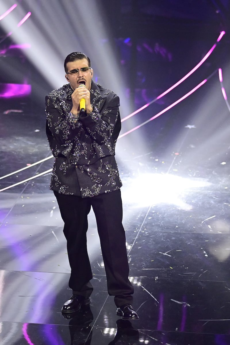 Sanremo 2024: ecco il look della finalissima del Festival di Geolier 7