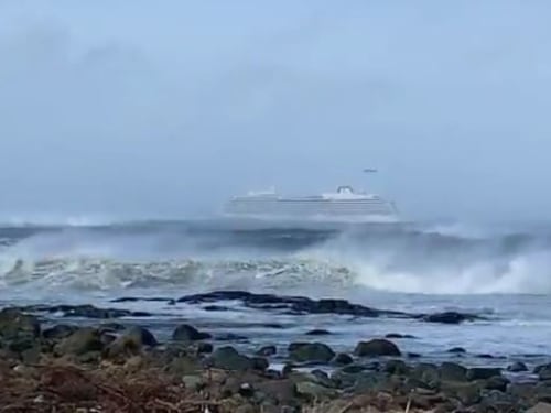 Norvegia, le immagini della "Viking Sky"