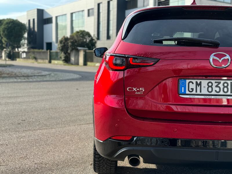 Mazda CX-5 2024: guarda la gallery del suv premium giapponese 10