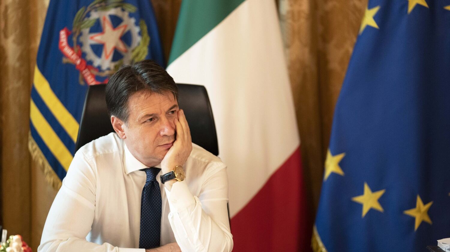 "Non finisce qui". Il premier furioso a caccia di voti