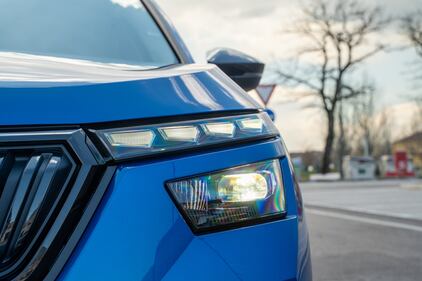 Skoda Kamiq Black Dots 5
